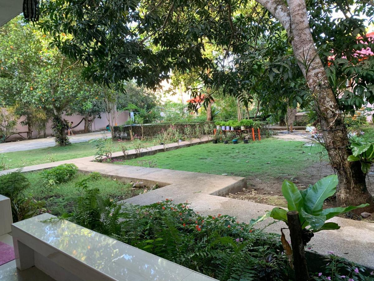 Powers Holiday Vacations Dipolog Exterior photo